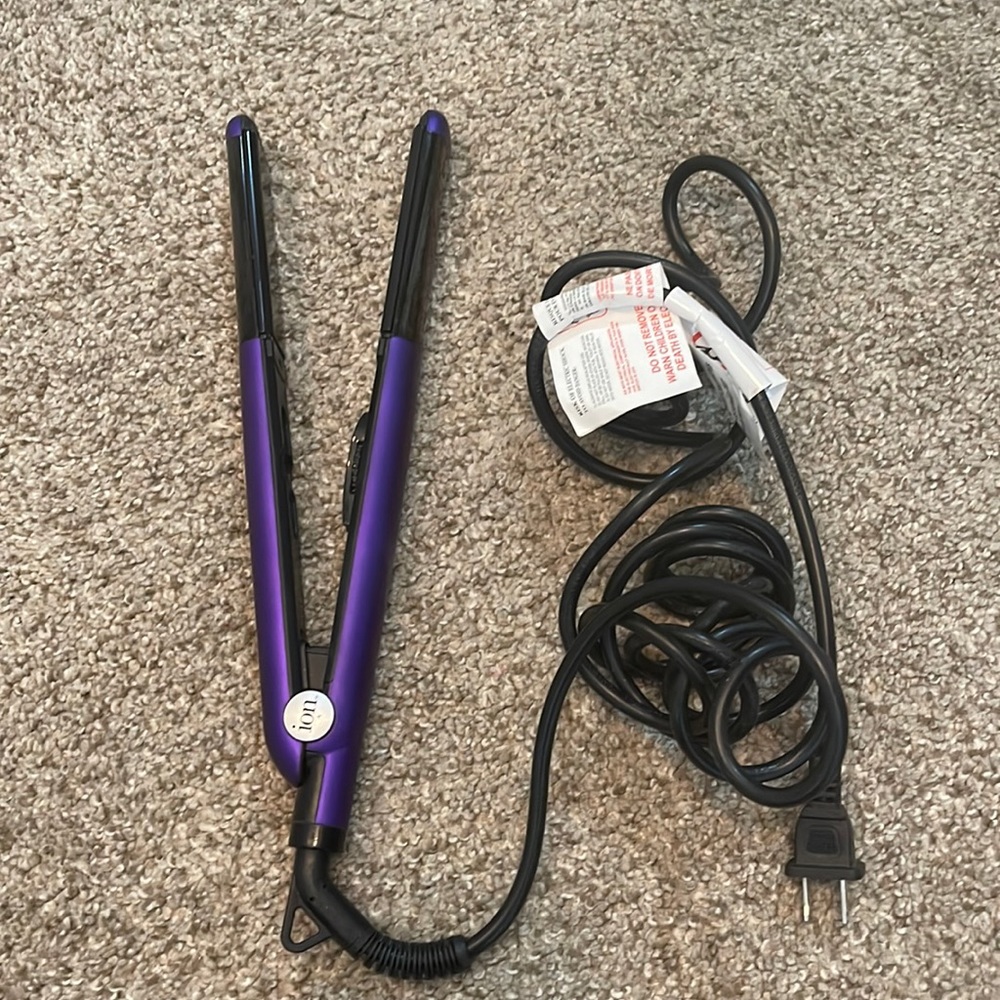 Flat iron
